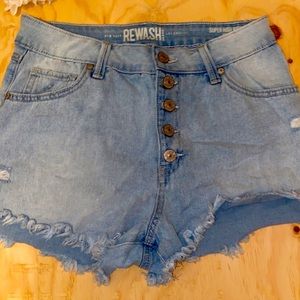 SIZE 5 button fly shorts